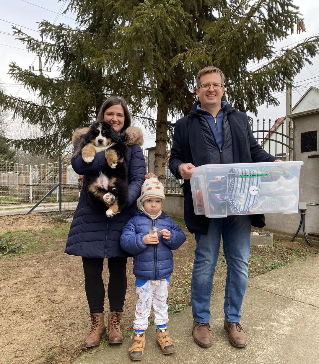 Newton elköltözött